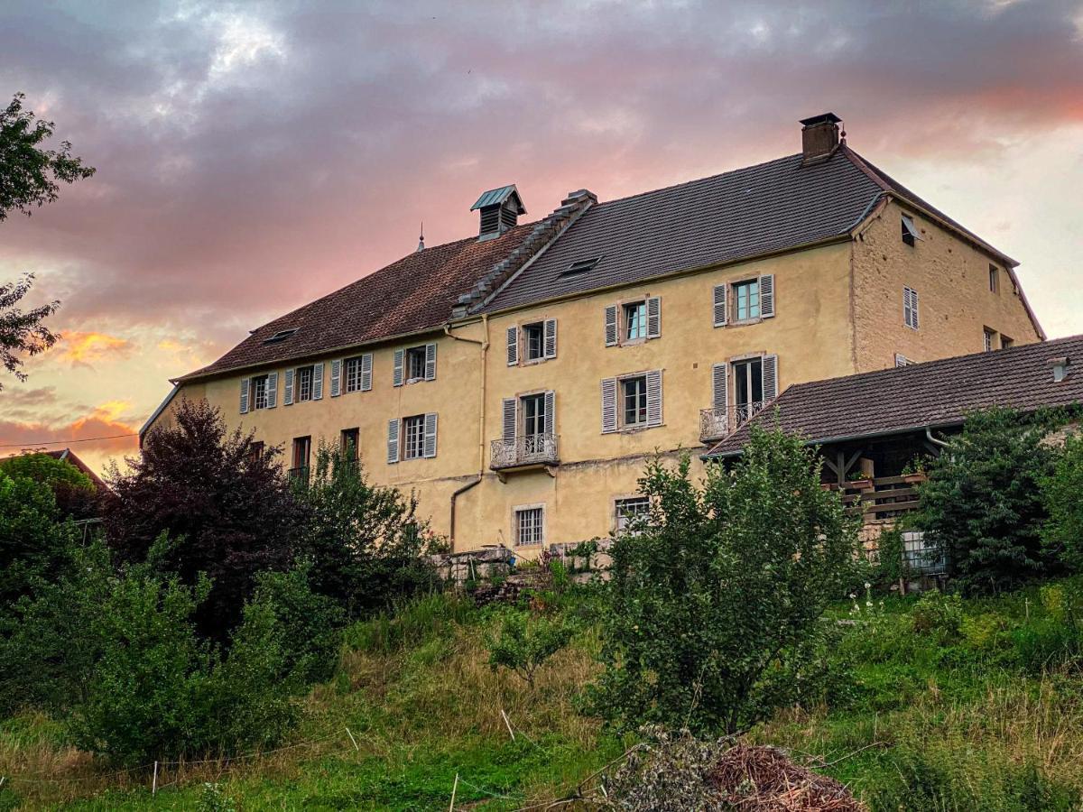 Lisons Des Sources Vila Nans-sous-Sainte-Anne Exterior foto